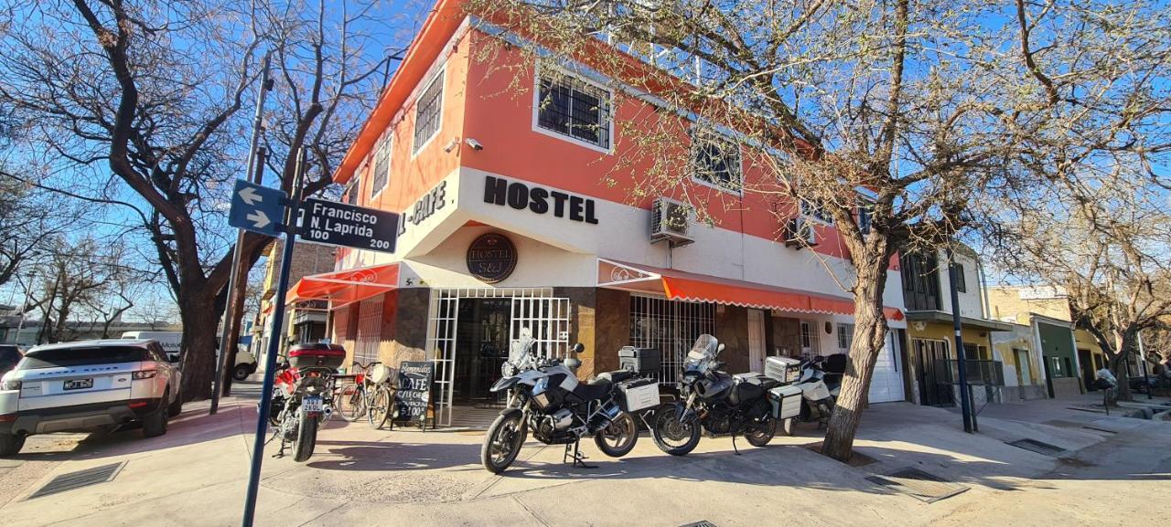 Hostel Dptos S & J Mendoza Guaymallen Exteriér fotografie