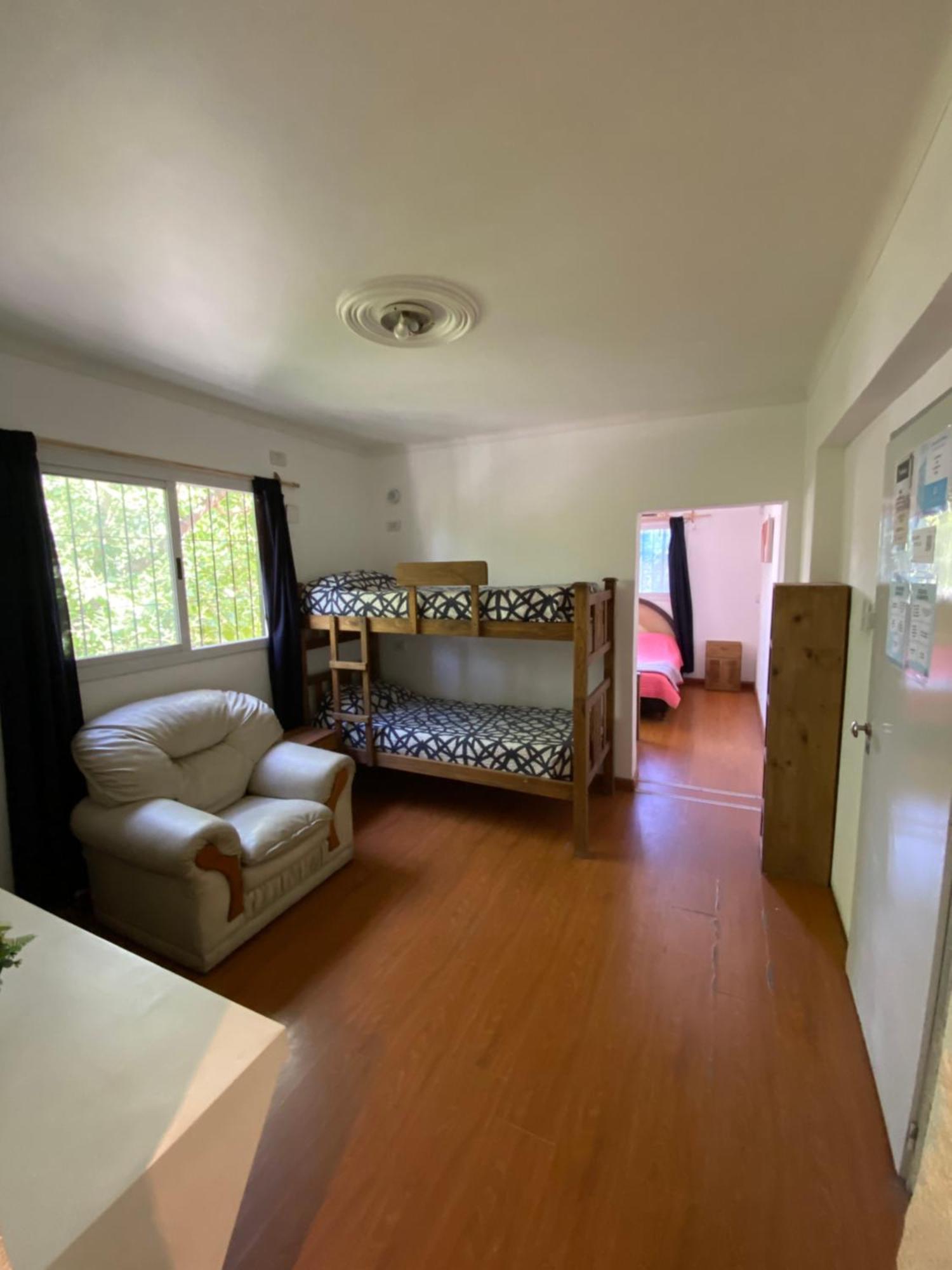 Hostel Dptos S & J Mendoza Guaymallen Exteriér fotografie